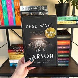 Dead Wake by Erik Larson
